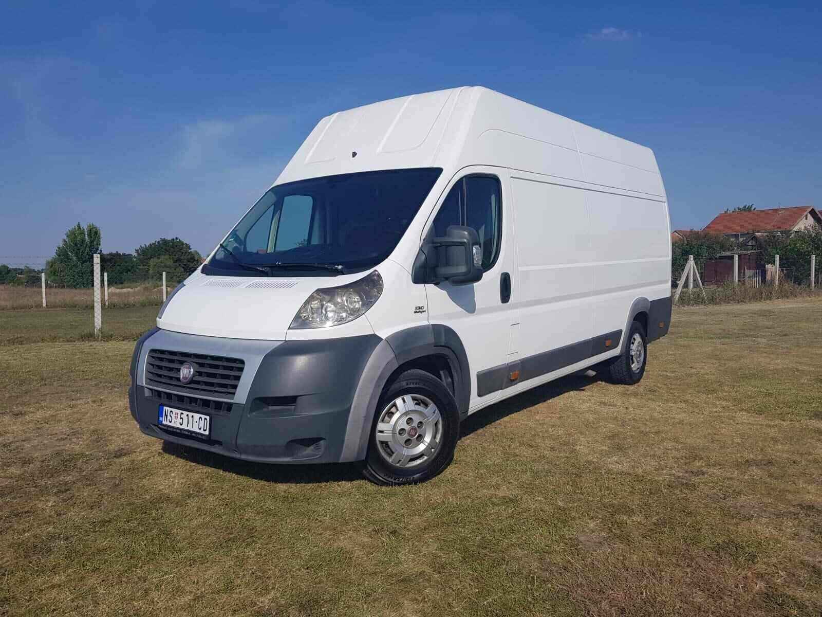 Prednji deo kombija za prevoz robe